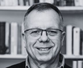 Portrait-Foto des Erzählers Christoph Sodemann