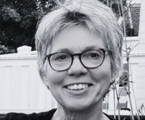Portrait-Foto der Erzählerin Ulrike Wache